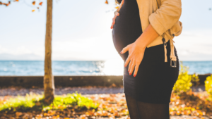 グラマラスリムレッグは妊娠中や産後に履ける？浮腫み防止に役立つ！